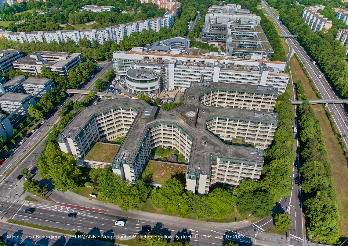 07.06.2023 - Neuperlachs neue Mitte mit PEP, Perlach Plaza, Share, Allianzversicherung und Wohnring 07.06.2023 - Neuperlachs neue Mitte mit PEP, Perlach Plaza, Share, Allianzversicherung und Wohnring